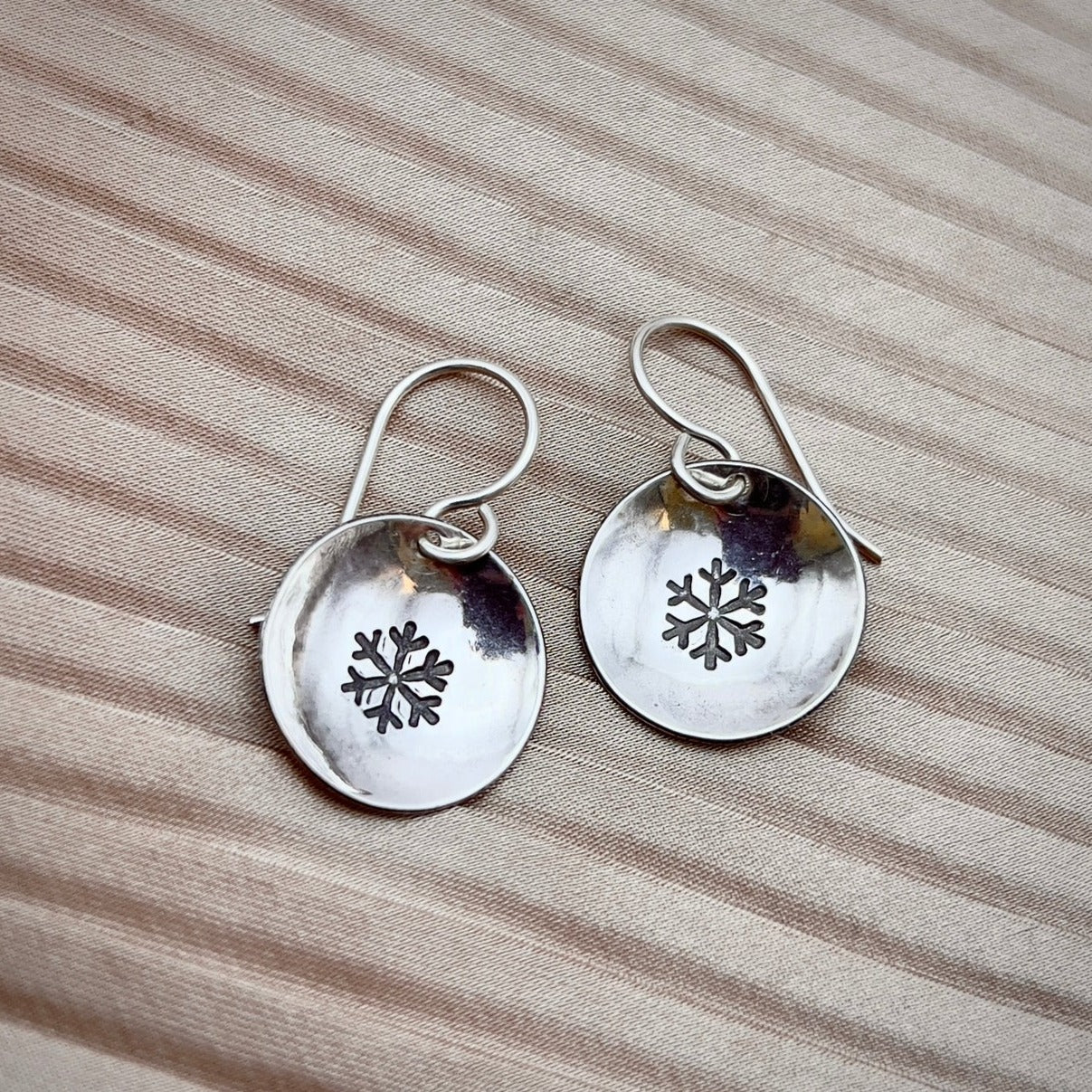 Cove Earrings