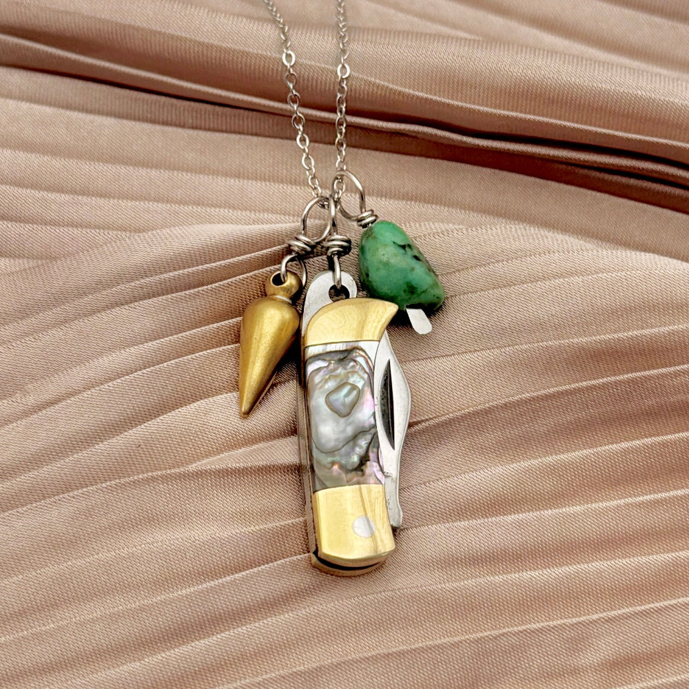 Billie Jr. Necklace (Abalone)