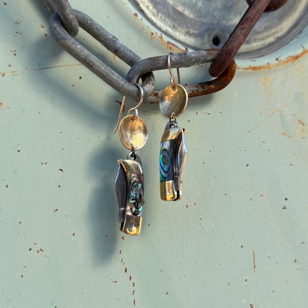 Abalone inlay billie pocketknives on ear wire