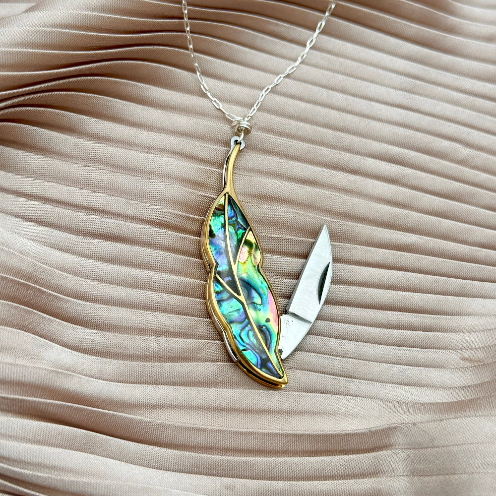 Nature and vintage inspired Leaf or feather shaped pocketknife pendants on necklace chain with knives open