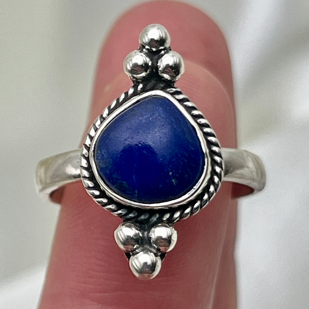 Lapis Lazuli Gemstone Ring: Size 7