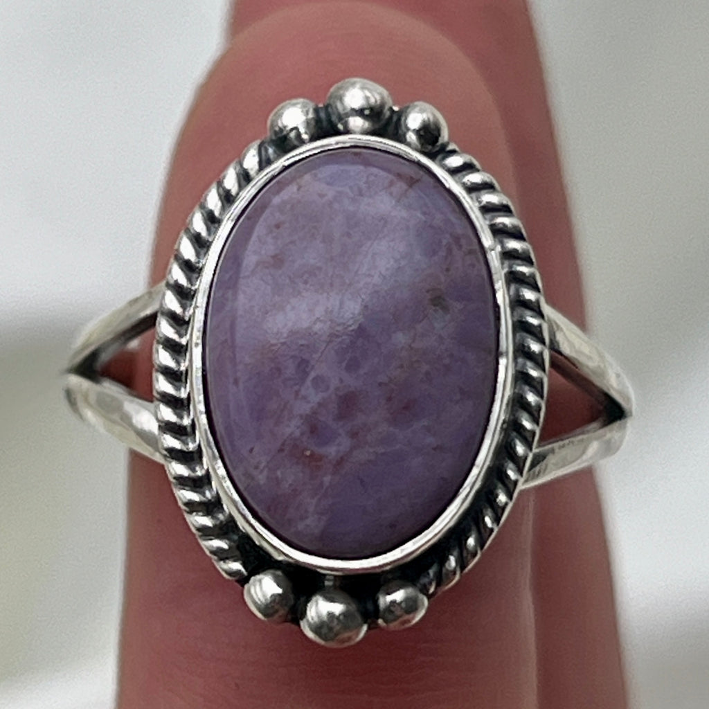 Lavender Jade Ring: Size 8