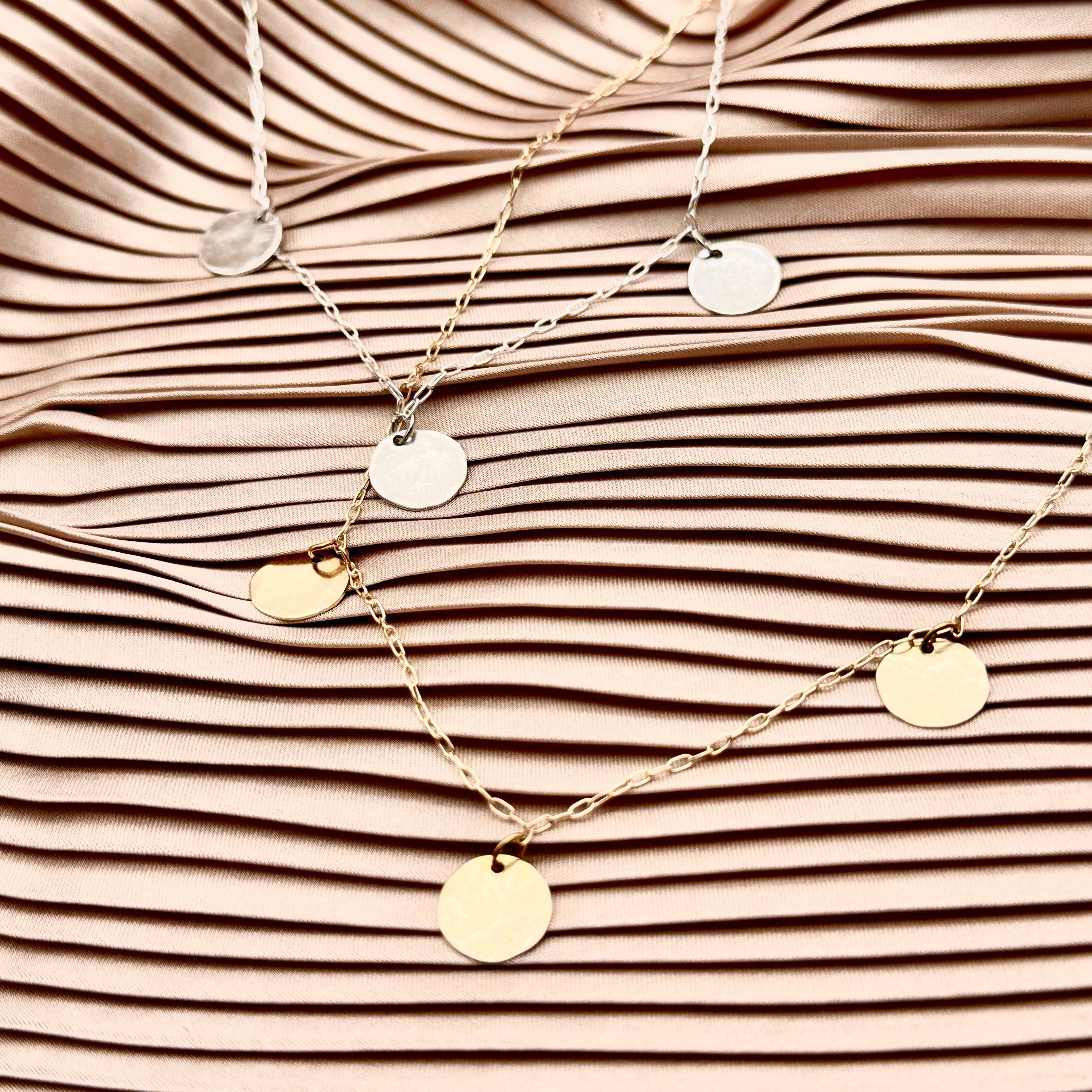 Lumi Necklace