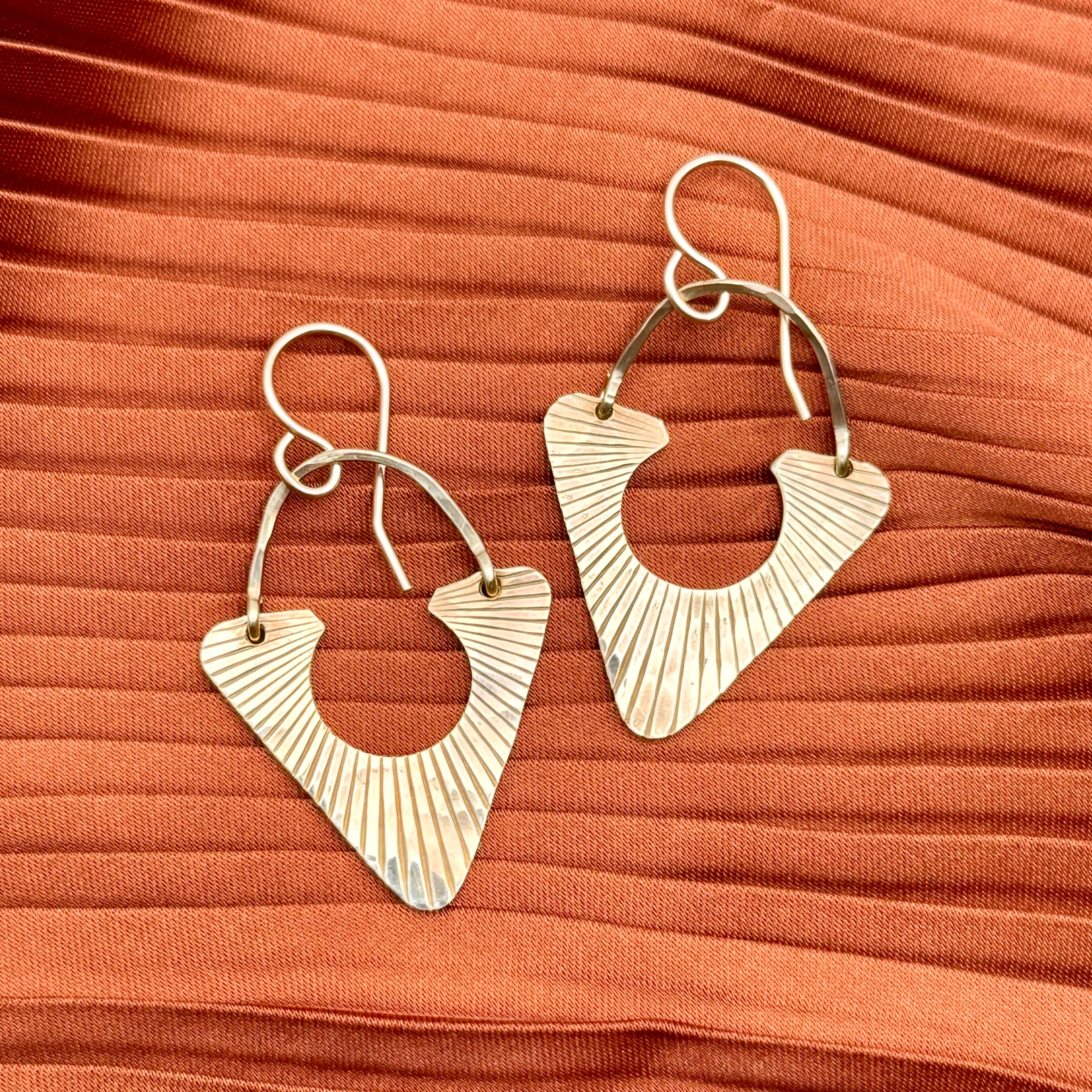 Aura Earrings