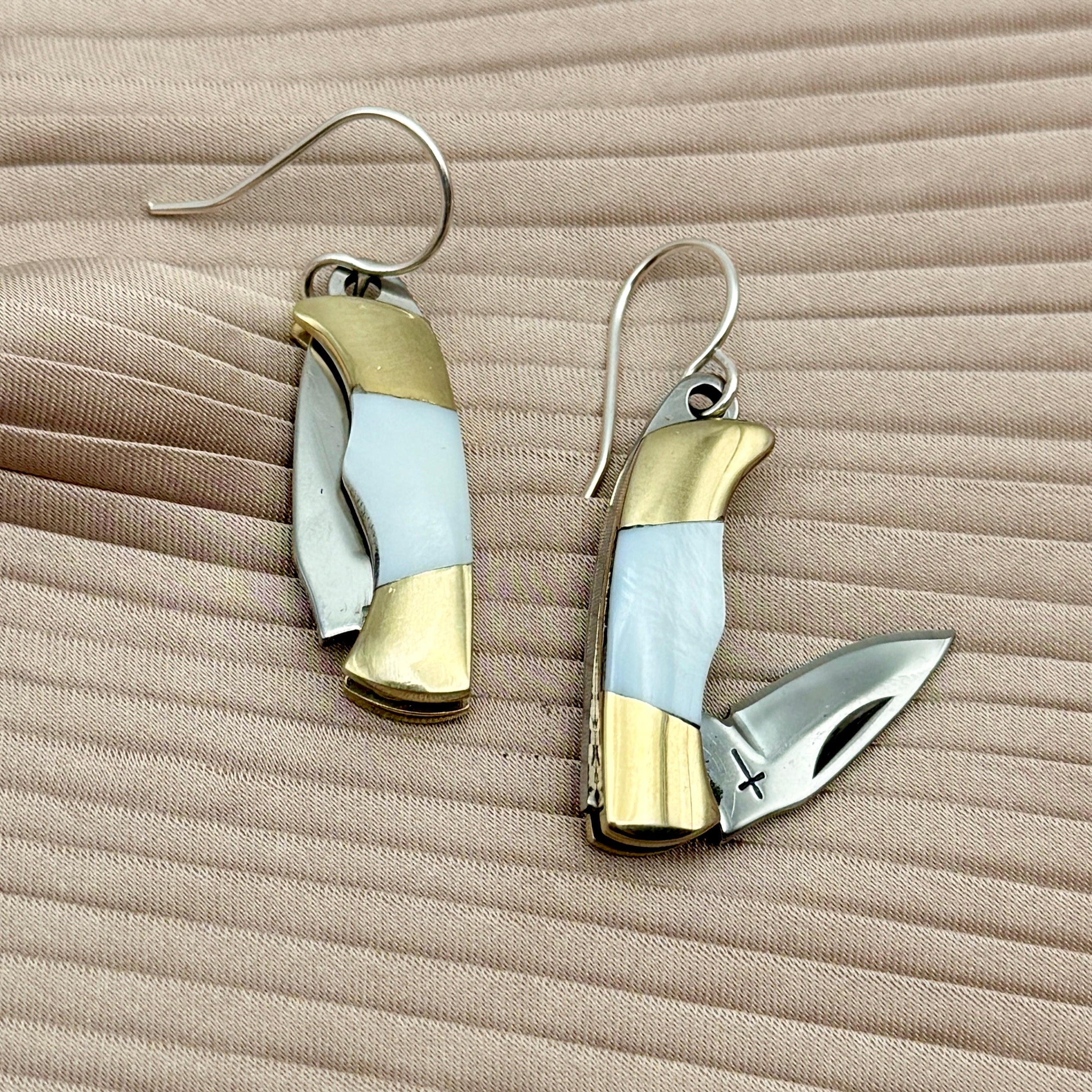 The Billie Earrings (Mother of Pearl)