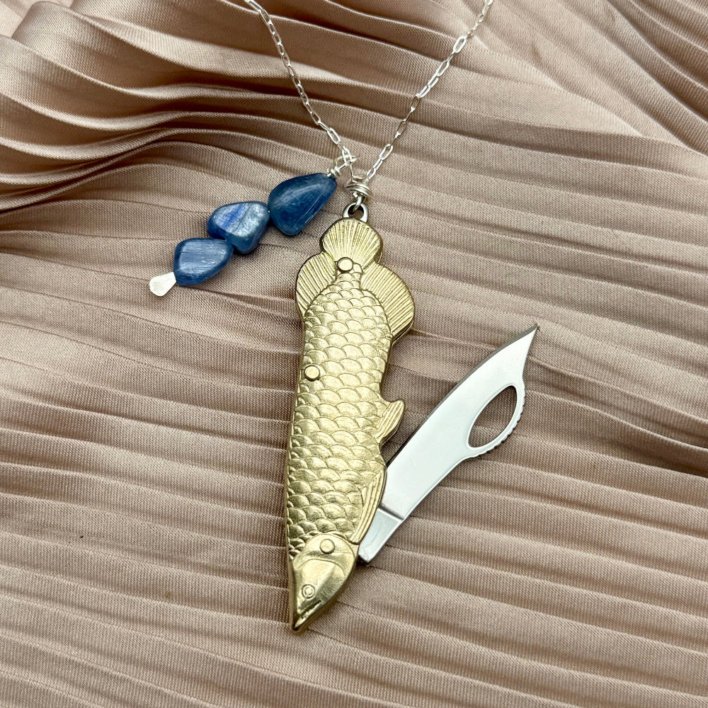Gold Fish-shaped Beta Steel Fin pocket knife pendant with kyanite beads on necklace chain