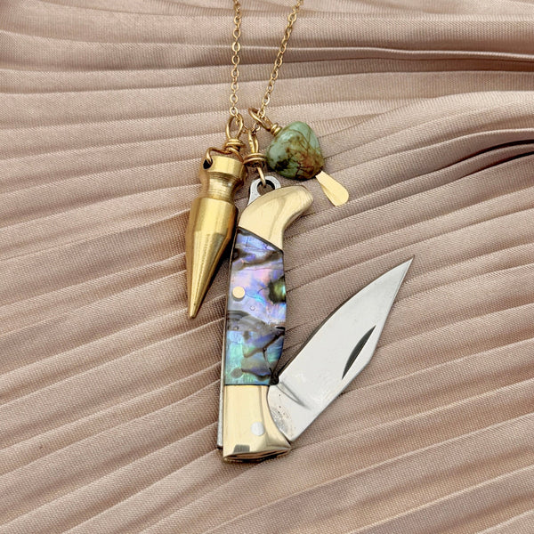 The Billie Necklace