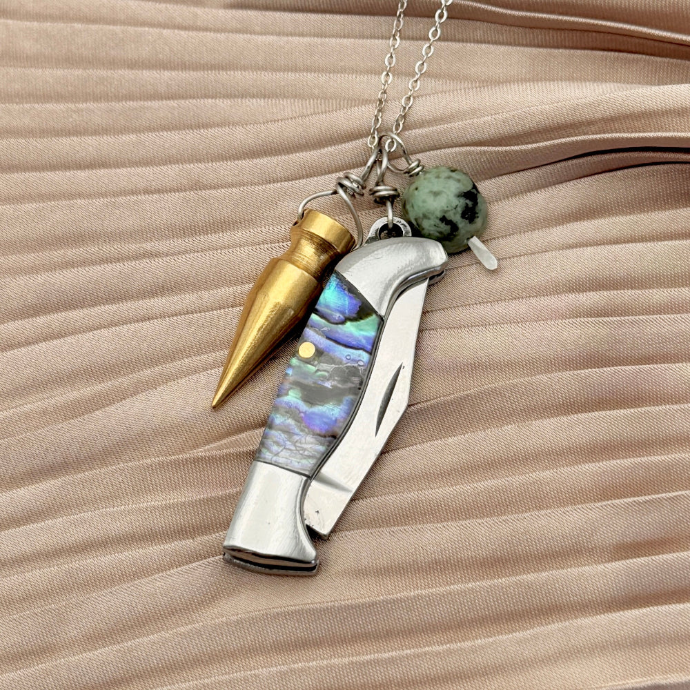 The Billie Necklace