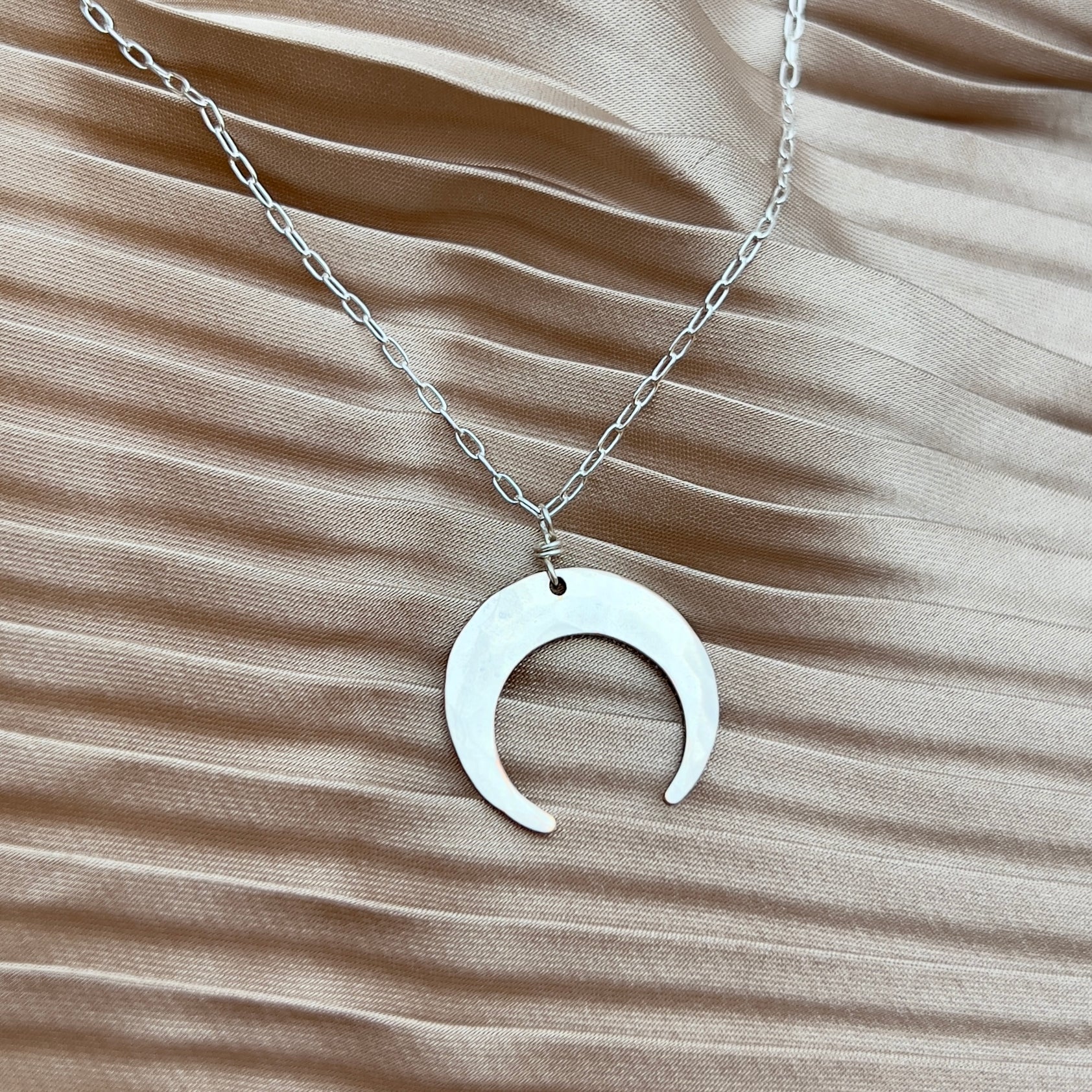 Buy El Regalo Evil Eye Crescent Moon Pendant Necklace | Turkish Evil Eye  Blue Moon Pendant Necklace for Girls & Women at Amazon.in