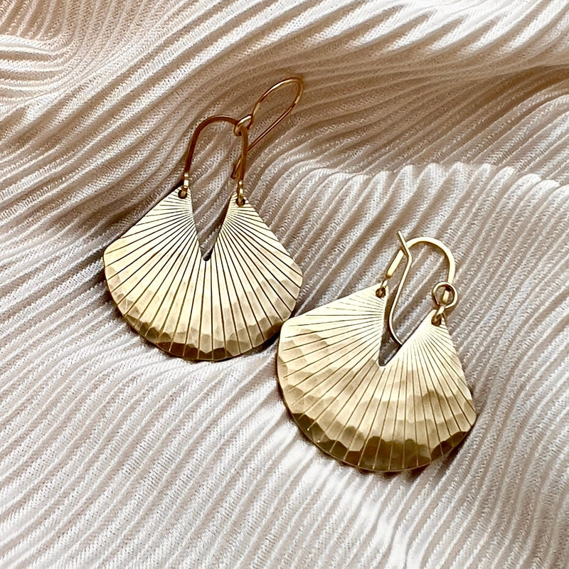 9ct Gold Shell Stud Earrings | Posh Totty Designs